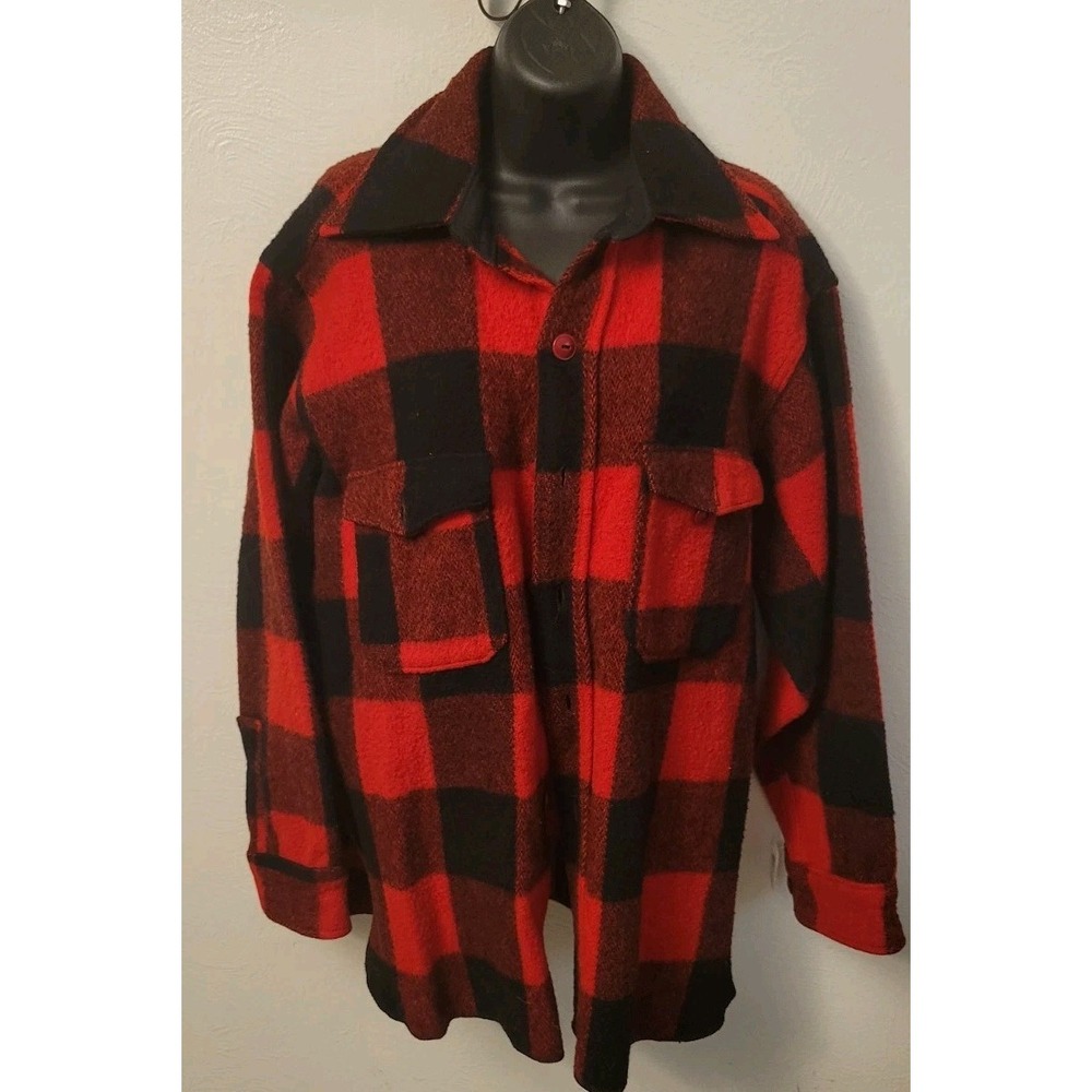 Woolrich Shirt Men Large 16 Red Buffalo Plaid 100% Wool Button‎ Overshirt Jacket